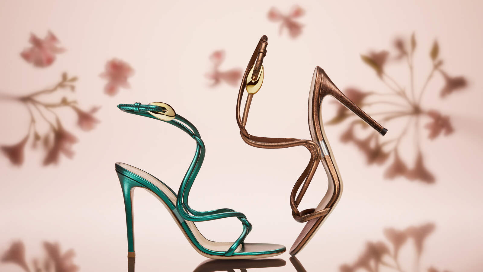 水色 パンプス ジャンヴィト ロッシ Gianvito Rossi: Italian Luxury Shoes and Accessories